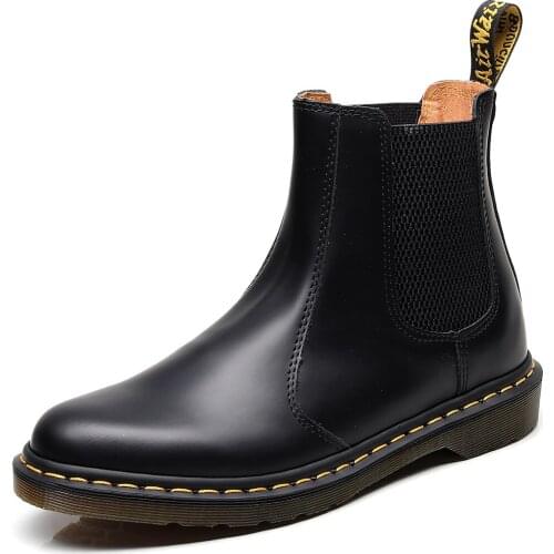 Retro Classic Womens Chelsea Boots Men Fashion Winter Unisex Short Boots Waterproof Leather Men Martin Boots Bottes De Femme