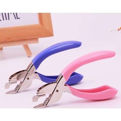 Kawaii Blue Pink Rubber Sleeve Metal Anti-stapler Staple Remover Nail Extractor For Remove Staples Pin Office Binding Supplies