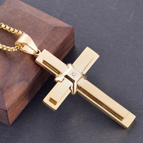 Hot Sale Necklace for Men Jesus Crystal Cross Pendant Necklace Gold Silver Color Necklace Fashion Jewelry