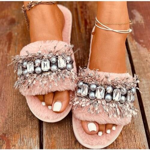 Fur Sliders For Women Furry Slippers Pearl 2020 Woman Crystal Fur Sandals Female Winter Comfort Flat Womens Home Autumn Shoes
