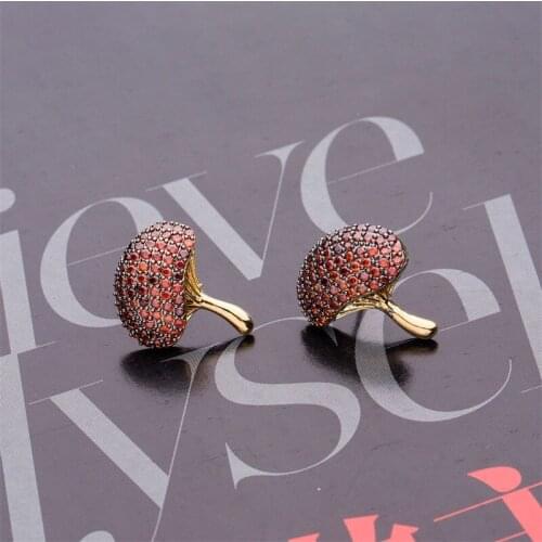 Hot Copper Cubic Zirconia Exquisite Champagne Mushroom Stud Earrings Women Fashion Cute for Girls Simple Elegant Woman Earrings