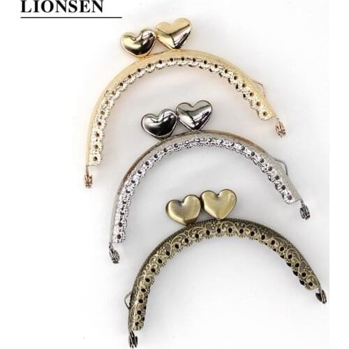 8.5cm Round Heart Lace Metal Frame for Purse Handle Clutch Bag Handbag Accessories Making Purse Clasp Lock Clasp Bags Hardware