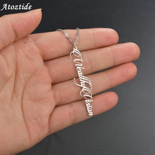 Atoztide New Customized Stainless Steel Name Necklace For Woman Personalized Letter Vertical Pendant Necklace Nameplate Gift
