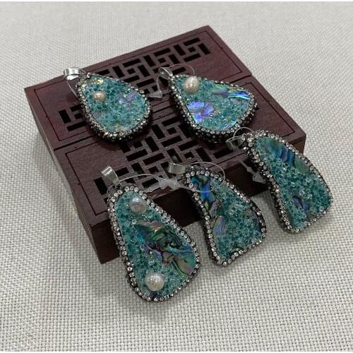 Natural Charm Resin Handmade Jewelry Pendant Necklace Jewelry Accessories Decoration Diamond Edge Fashionable Wholesale Bulk