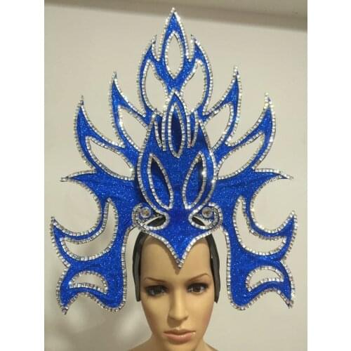 Lo spettacolo di danza copricapo di piume di accessori di abbigliamento La FESTA La Maschera IL Festival