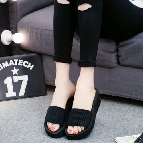 Light Casual Platform Shoes Women Sandals Indoor Home Bathroom Slippers Thick Sole Anti-Slip Beach Flip Flop Summer Lazy Shoes