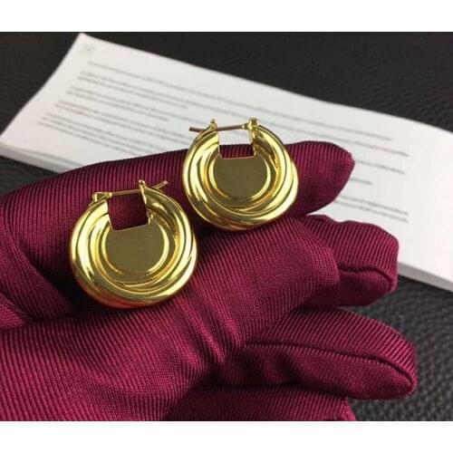 European and American cold wind twisted metal round Earrings
