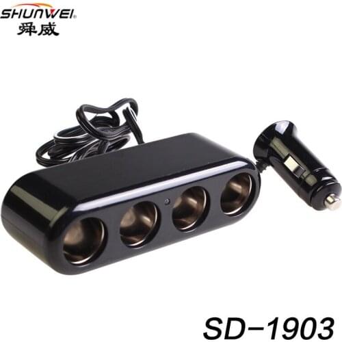 Shun Wei car One drag four power distributor one point with LED lamp SD-1903