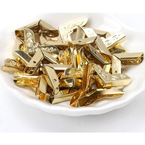 40Pcs Gold Metal Book Corner Trilateral Albums Menus Folders Flower Printed Protectors Decor Supplies 20x20x4mm