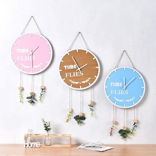 Nordic rural style light luxury wooden wall clock creative home decoration solid simple living room wall clock modern design