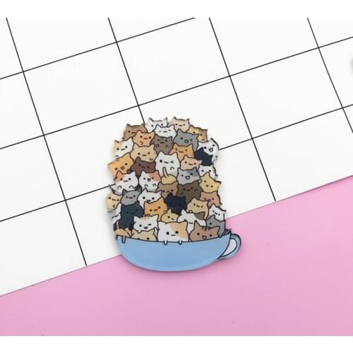 100 pieces/lot A Group Of kittens Cat Bowl Brooches Acrylic Animal Stack Height Pins Cartoon Rabbit Badges Gifts kids Backpack