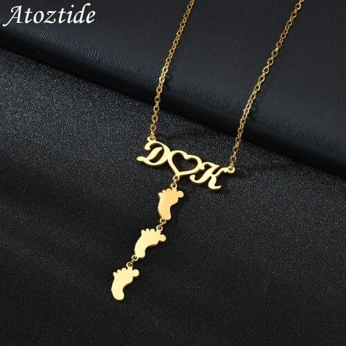 New Personalized Custom Letter Baby Name Engrave Nameplate Kids Foot Shape Jewelry Stainless Steel for Women Mothers Day Gift
