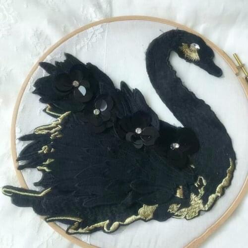 1Piece Handmade Beaded Sequins Black White Swan Design Patches Lace Fabric Patches DIY Decorative Sewing Reapir