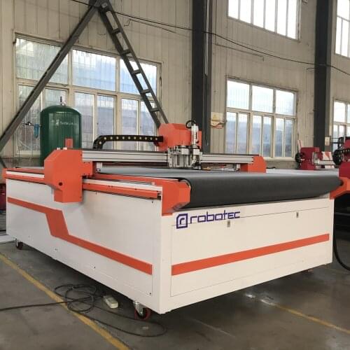 2021 New Type 1600*2500mm CNC Router With Oscillating Knife Cutting Machine For Leather