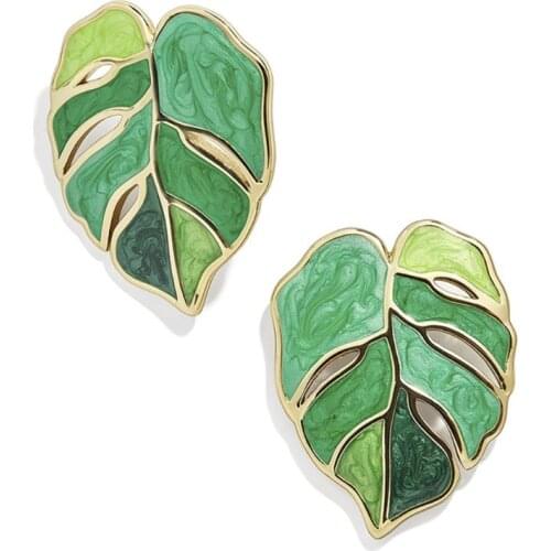 Beautiful Plan Dangle Earrings