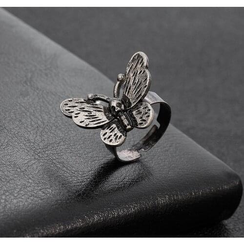 Punk Butterfly Skull Ring Vintage Open Adjustable Strange Ghost Gothic Insect Ring for Women Cool Mystery Charm Finger