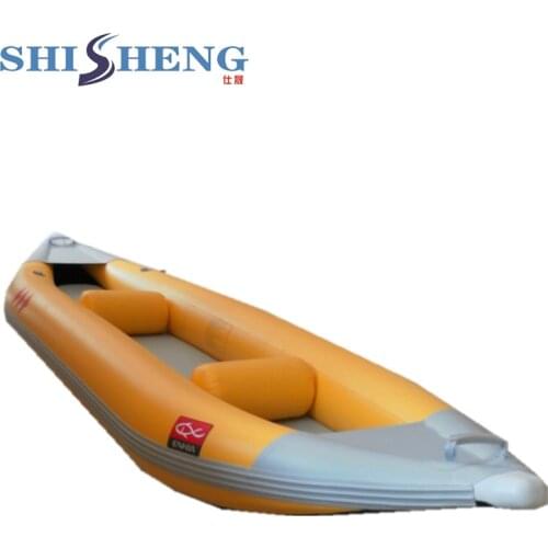 2018 hot selling 100% manual yellow/blue inflatable fishing kayak