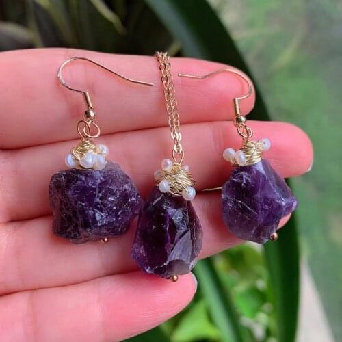 Aura Myria Vintage Pendants