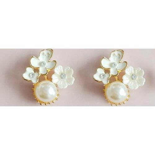 2019New 100Pcs White Flower Pearl button for DIY earring or necklace pendant and hair jewelry accessoriess HZ585