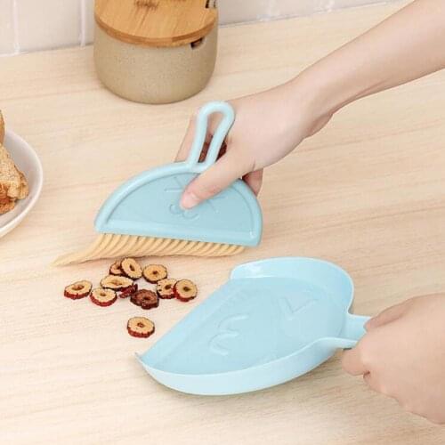 Desktop Cleaning Brush Wear-resistant Easy to Storage Mini Size Small Keyboard Cleaning Broom with Dustpan Home Supplies