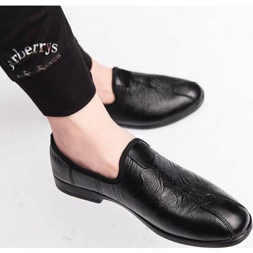 Leisure mens para sapato shoes zapatos fashion zapatillas casual black male masculino hombre breathable sale 2020 cuero summer