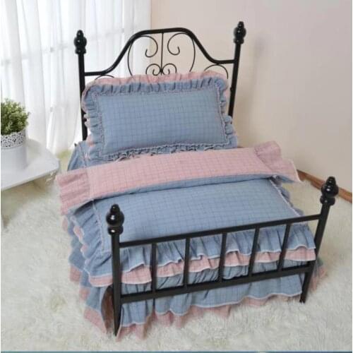 High-end dog iron bracket bed luxury pet bed gift bedding
