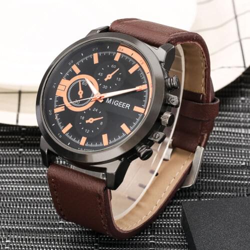 Retro Brown Watch Mens Wristwatch Bracelet Set Minimalist Quartz Dial Leather Band Adjustable Hand Chain Unique Giftbox for Men