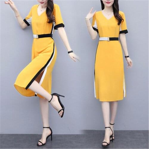 Real shot large size womens new fat mm simple Hepburn style contrast color stitching V neck cover belly slim temperament dress
