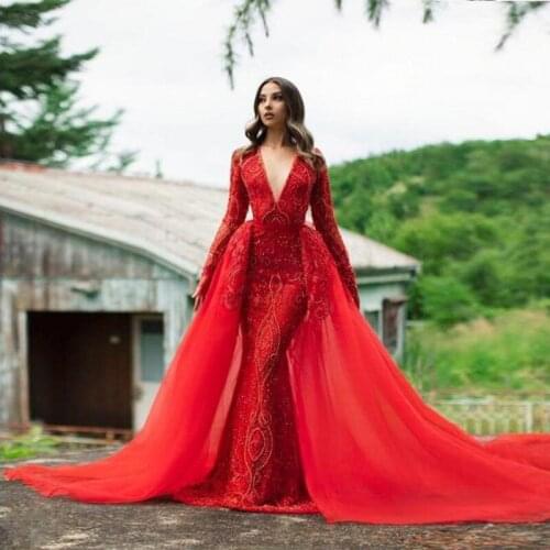 Red Detachable Train Evening Dresses Deep v Neck Lace Long Sleeves Appliques Beads Prom Gowns Saudi Arabia Robe De Soiree 2021