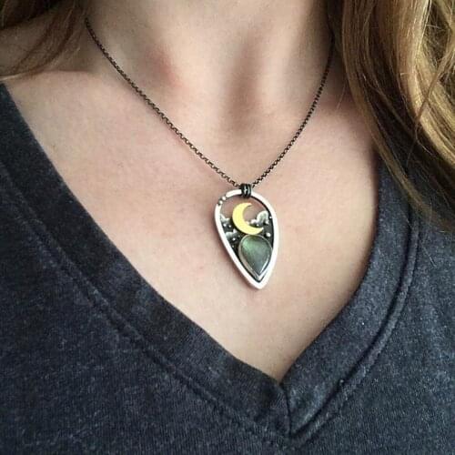 Hollow Teardrop Blue Stone Pendant Necklace Vintage Silver Chain Necklace 2021 New Fashion Bohemian Geometric Antique Jewelry