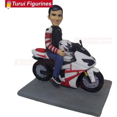 Riding motorcycle cake toppers birthday Motorcycle Championship Souvenir sculpture dolls bobblehead figurines