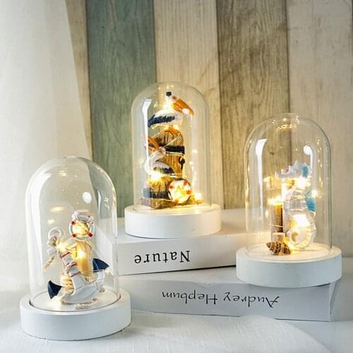 2021 Mediterranean Style Seabird Starfish In Glass Dome Wooden Base for Decorate Personality Sea Wind LED Light Home Decor