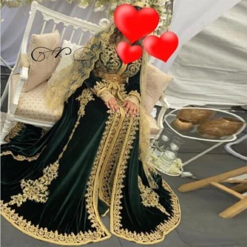 Trendy Dark Green Velour Moroccan Kaftan Evening Dresses V-neck Long Sleeves Appliques Beaded Dubai Saudi Arabia Long Prom Dress