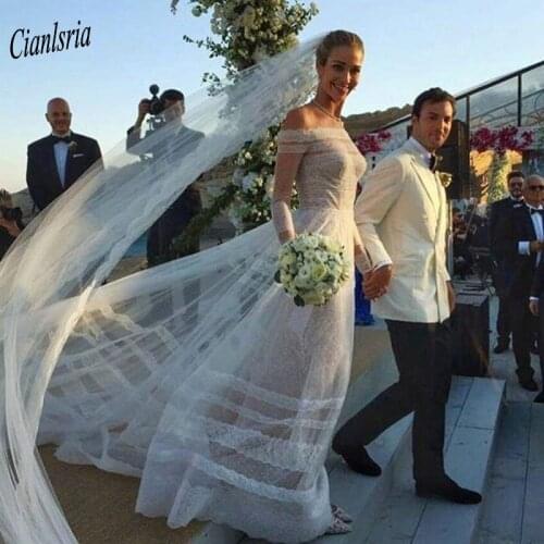 Elegant Off The Shoulder Lace Boho Beach Wedding Dresses Boat Neck Long Sleeve Bohemian Bridal Wedding Dress Vestido De Noiva