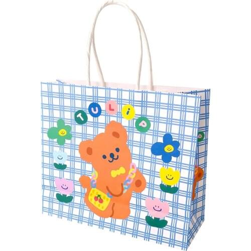 10 cute little bear gift paper bags portable packaging Birthday wedding dessert packaging bag