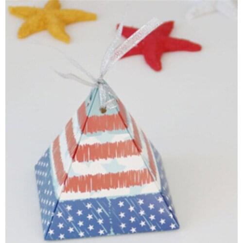 10pcs Romantic Starry Sky Wedding Gift Packaging Boxes Pyramid Party Sweet Favors Wedding Cardboard Candy Box