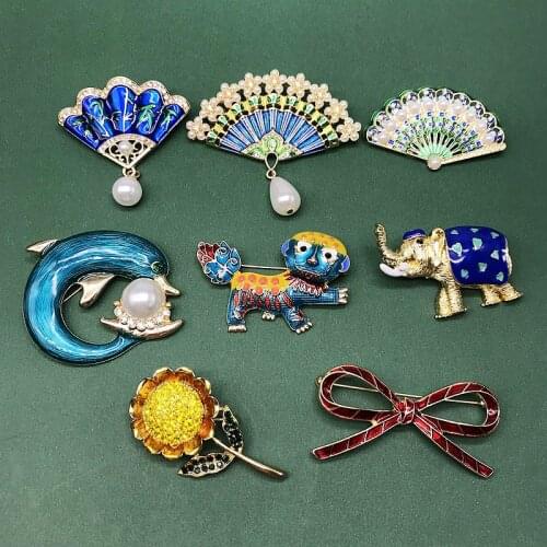 Animal Enamel Cute Sweet Designs Brooches Fan Dogs Bow Flower Elephant Pins
