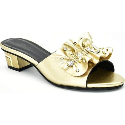 New Arrival Wedding Shoes Bride Cristal High Quality Slip on Shoes for Party Woman Shoes 2019 Spring Latest Pumps Women Shoes