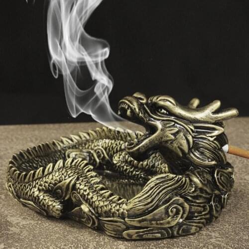 2019 Vintage Creative Dragon Ashtrays Smoking Cigarette Holder Resin Crafts Personal House Office Supplies Home Decor 3 Size