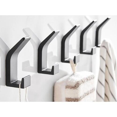 Black Robe Hooks Clothes Bags Keys Towel Brush Hanging Rack Punch-free Wall Decoration Hangers Bathroom Wall-mounted Hook