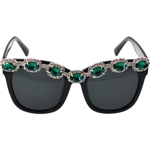 Fashion Big Frame Brand Designer Baroque Sunglasses for Women Personality Style Crystal Stones Sun Glasses Flowers Female