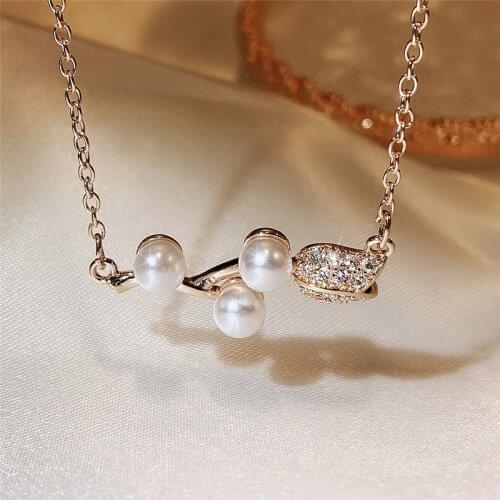 Huitan Rose Pendant with Simulated Pearl Necklaces for Women Wedding Engagement Romantic Accessories Statement Jewelry Drop Ship