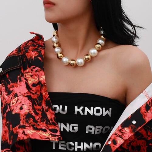 Faux chunky pearl choker necklace for women gold bead ball strand pearl necklace hyperbole party necklace fashion 2021