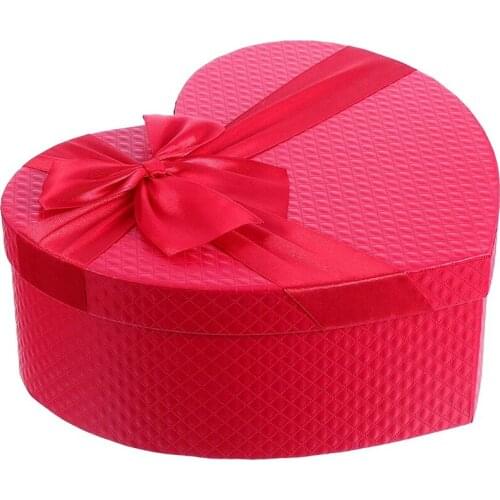 Wedding Gift Candy Box Heart Gifts Packaging Box Ribbon Treat Box Present Case Wedding Party Favors (Red)