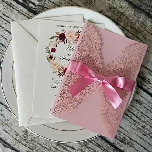 50pc Flower Personalized Print Wedding Cards with Ribbon DIY Shiny Laser Cut Quinceanera Invitation Lace Birthday Invites