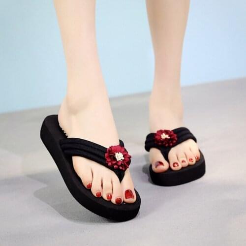 Women Flip Flops Slippers With Flower Wedges Platform Slippers Non-Slip Beach Shoes Comfort Soft Summer Sandals Slipper Female