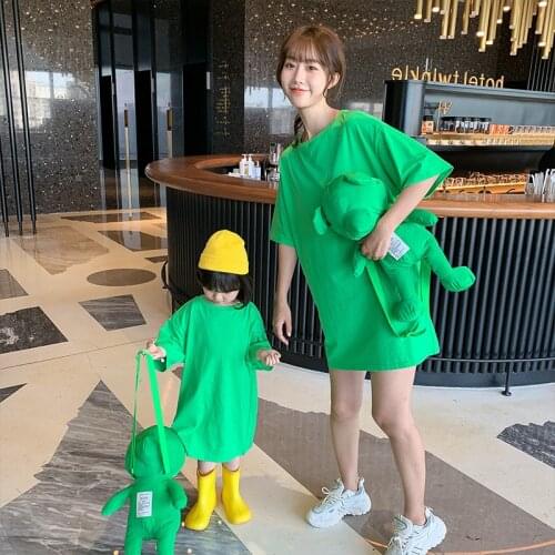 2021 Summer Mother And Daughter Parent Child Short Sleeved Round Neck Solid Color Long T-Shirt