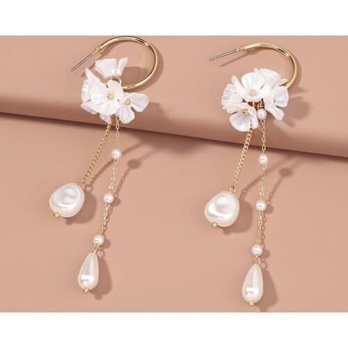 Minar Stylish White Resin Flowers Long Tassel Earring for Women Irregular Baroque Pearls Dangle Drop Earrings Wedding Jewelry