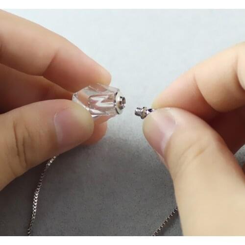 Crystal Perfume Bottle Pendant Bracelet Women Aromatherapy Anxiety Essential Oil Diffuser Bracelet Adjustable Jewelry T84A