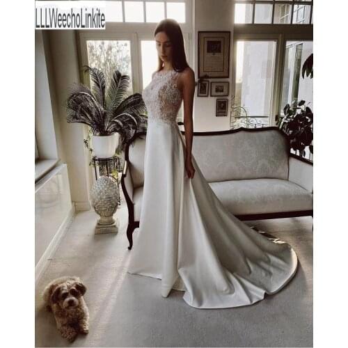 Ivory Lace Satin Beading A-Line Wedding Gowns Chapel Train Floor-Length Sleeveless Bridal Dresses Custom Made